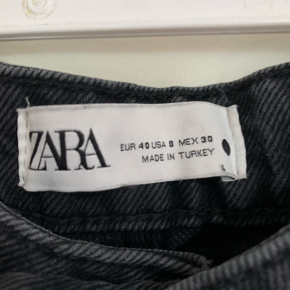 Zara straight leg